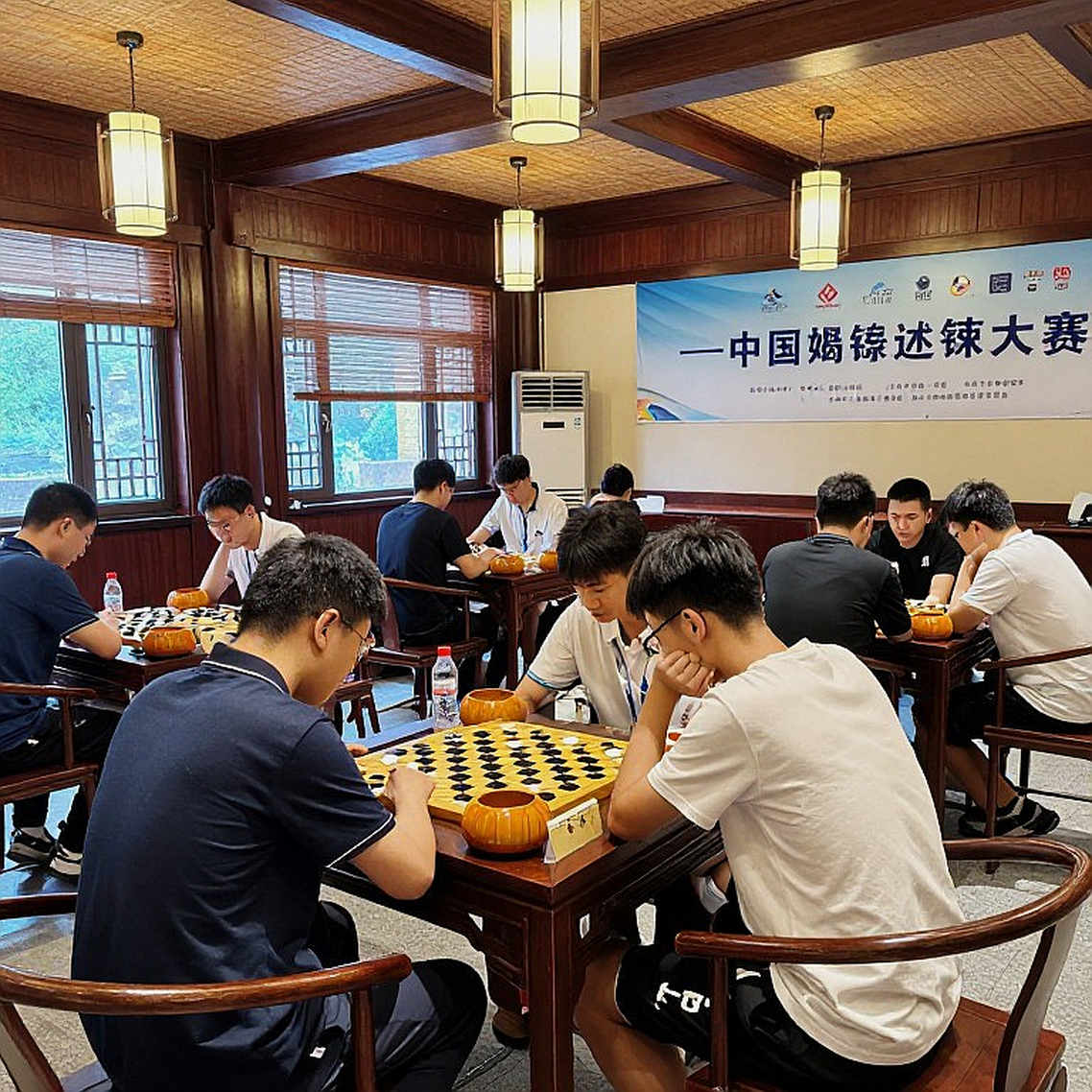 Kỳ thủ Ấn Độ bảo vệ đôi ngôi vương tại Olympiad Cờ vua lần thứ 46 ở Samarkand