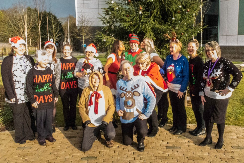 christmas_jumpers01lr