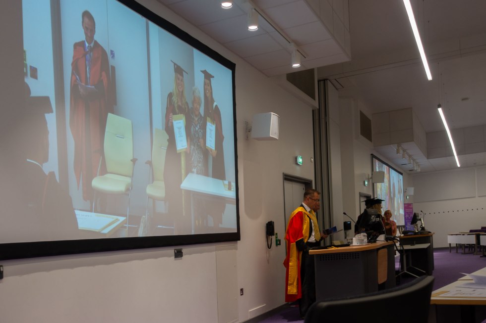 GraduationDay2018_32LR